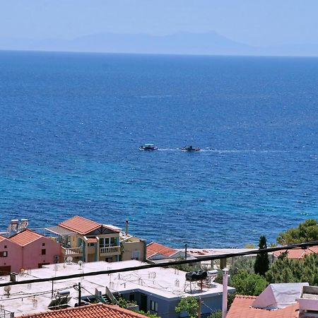 Hotel Vicky II Plomari Buitenkant foto