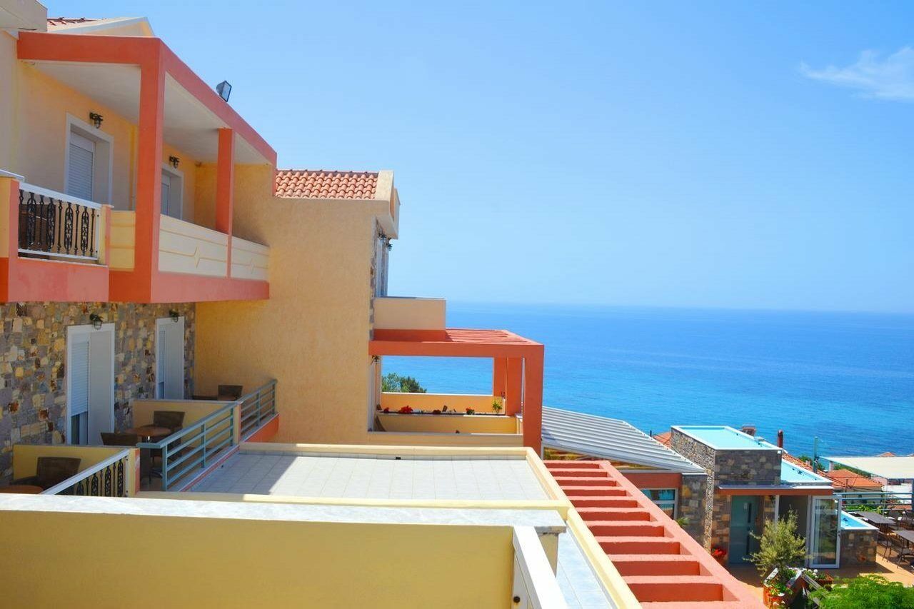 Hotel Vicky II Plomari Buitenkant foto