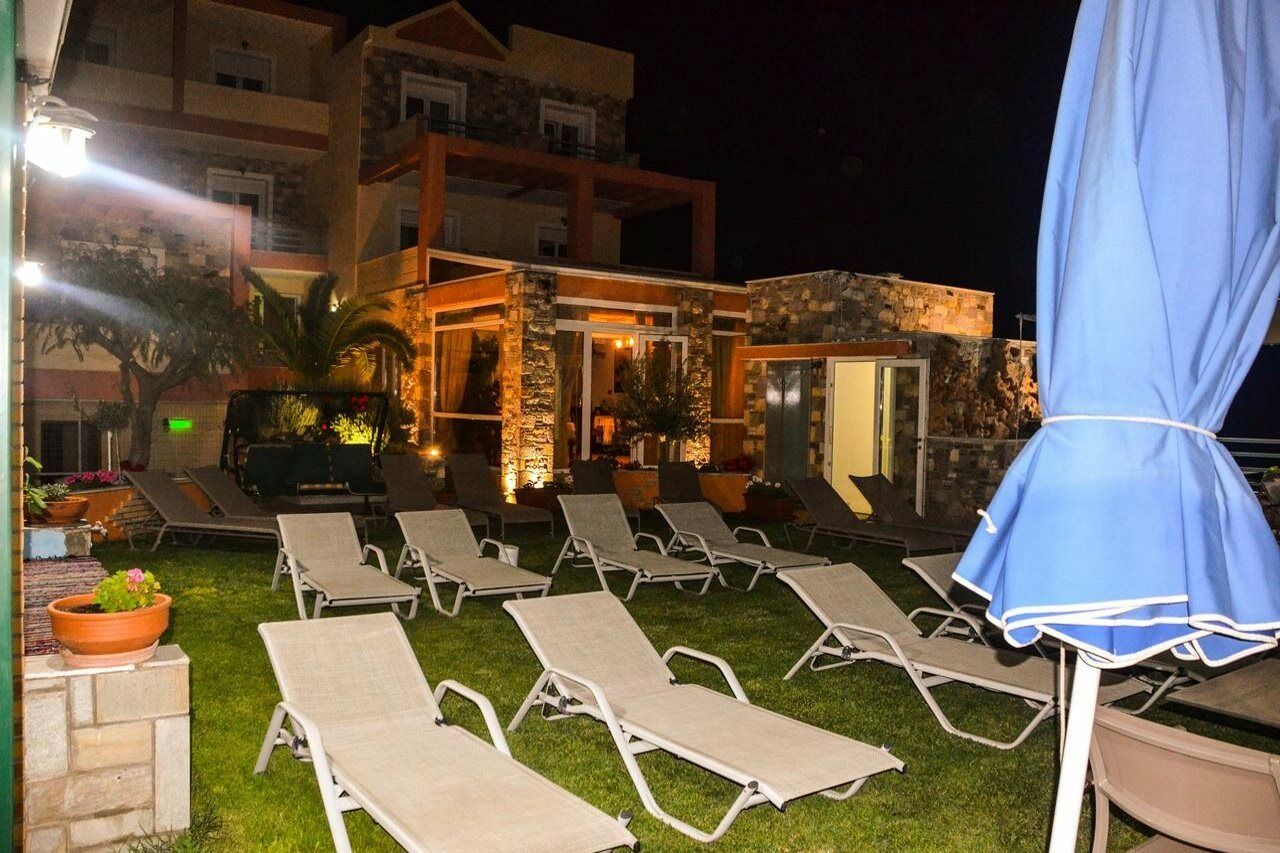 Hotel Vicky II Plomari Buitenkant foto